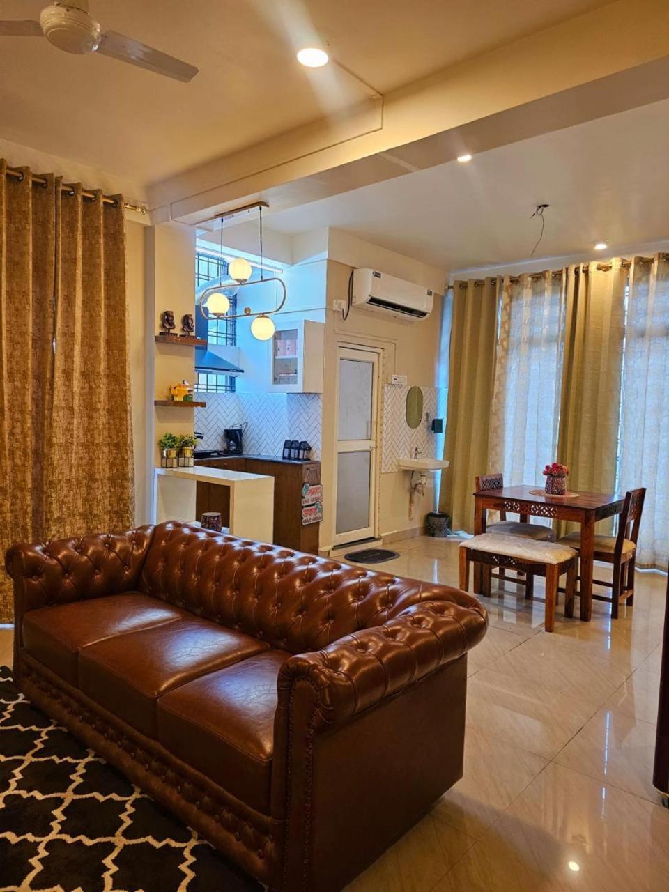 Bella Boutique Homestay Гувахати Екстериор снимка